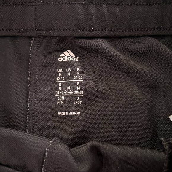 Adidas women’s leggings zip ankle - size medium - Picture 4 of 6